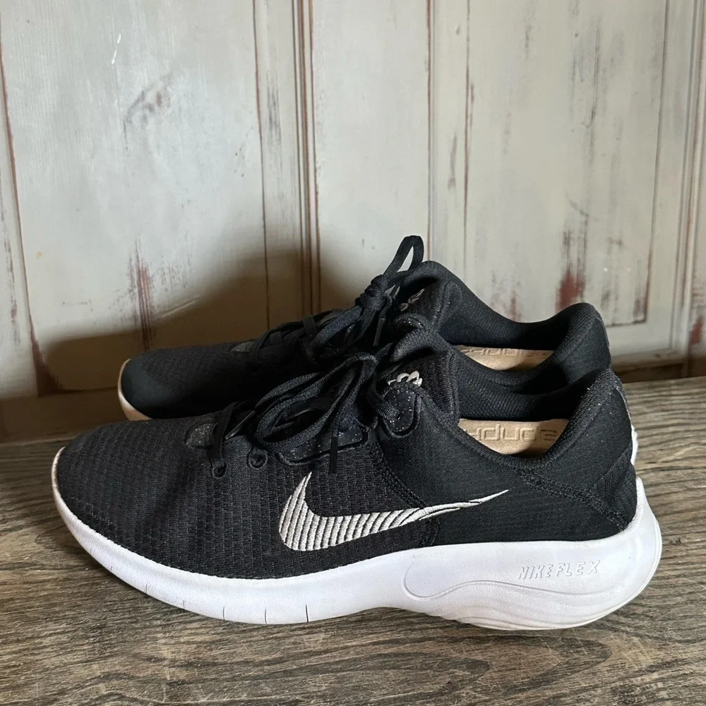 NIKE Flex EXPERIENCE RUN 11 NEXT NATURE WOMENS RUNNING SNEAKERS BFPM-11-104 9.5 - Picture 3 of 10